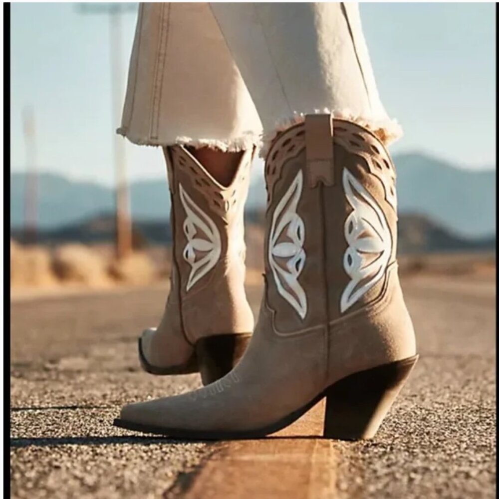 Toral Sunburst Heeled Western Boot Women's 37 = US 7 Tan Cream Suede Leather